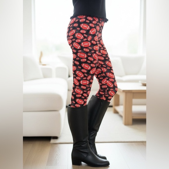 OS NEW Womens Football Leggings NFL Super Bowl Buttery Soft Yoga Pants - Picture 3 of 11